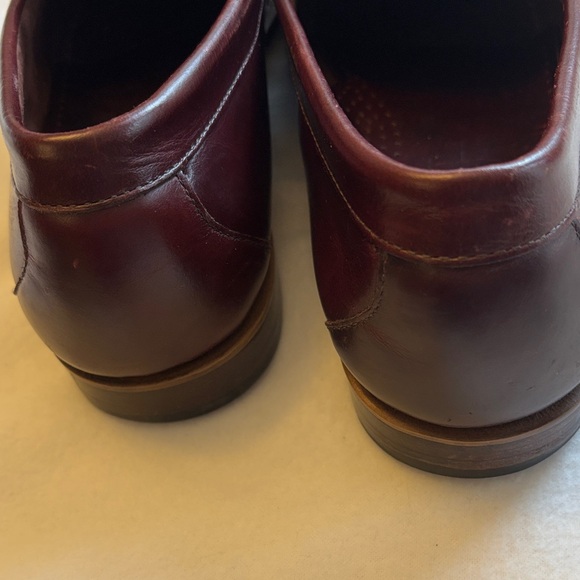 Bass Weejuns Leather Loafers. Burgundy. Size 11. - Picture 9 of 9